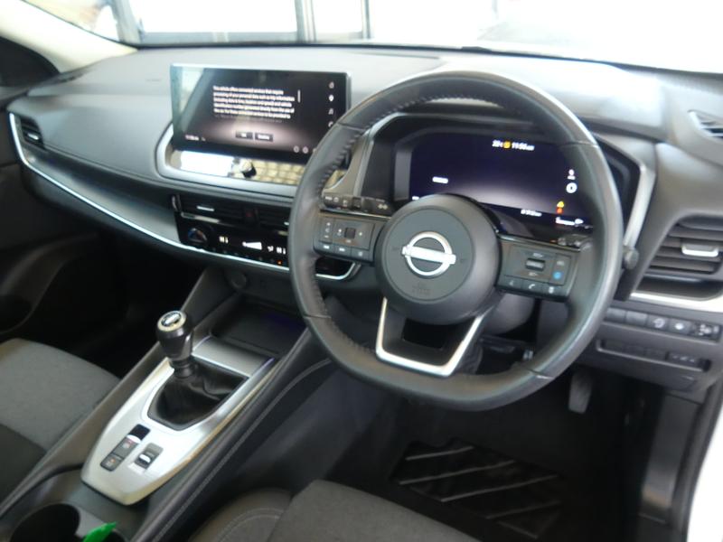 Nissan Qashqai Photo 33768796-0337-407f-9bb9-af775a307ea2.jpg
