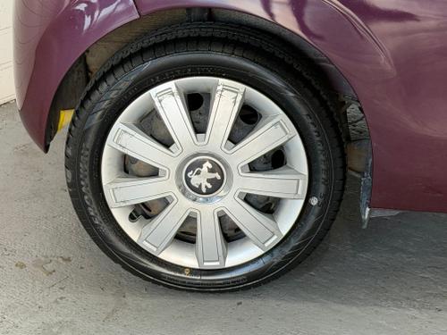 Peugeot 108 Photo 337ad447-5553-4e11-ad03-d33895b4ea3c.jpeg