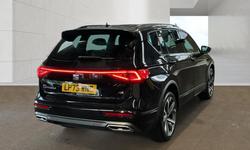 SEAT TARRACO Photo 3