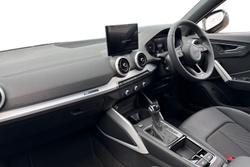 Audi Q2 Photo 2