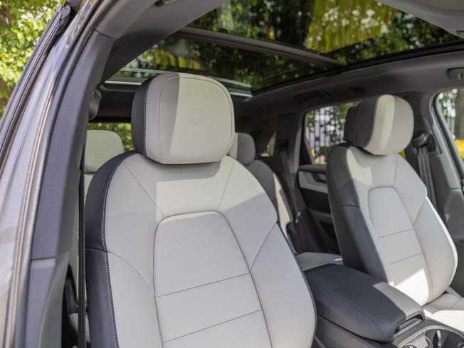 PORSCHE Cayenne Photo 10