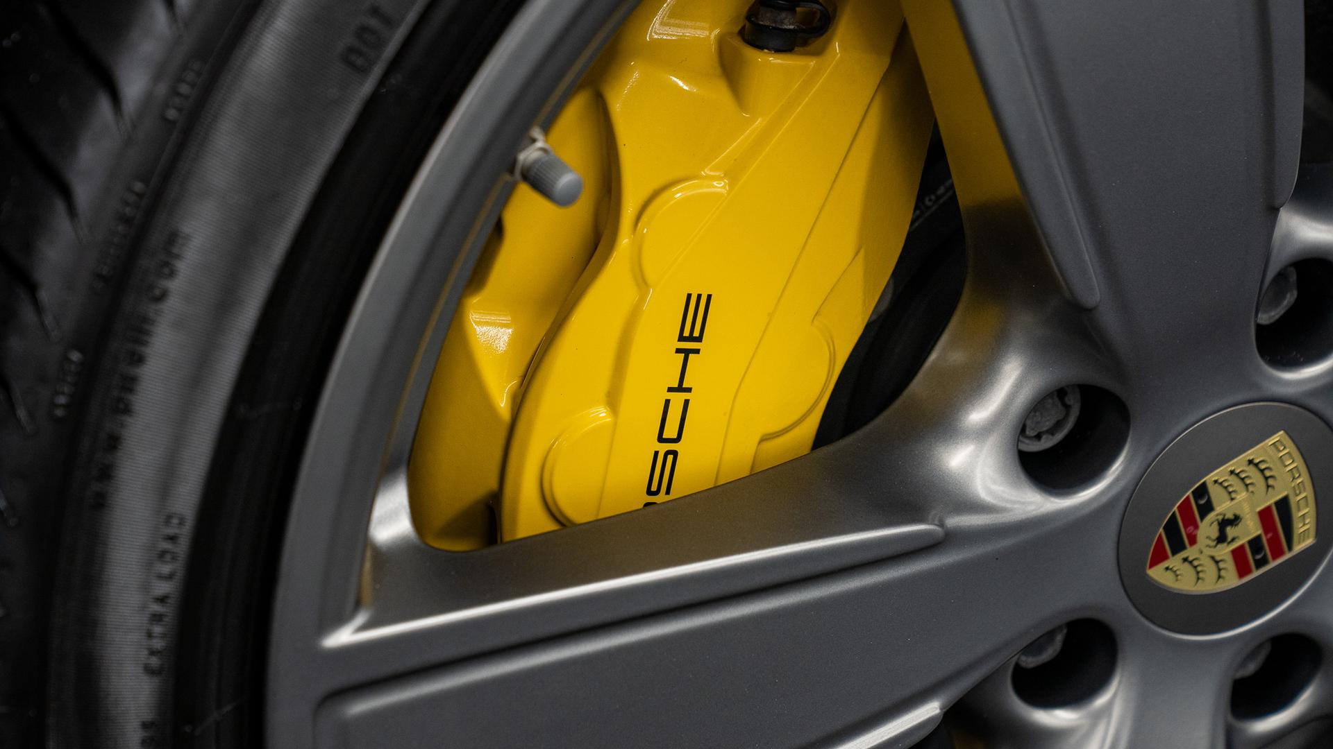 Porsche Cayenne Photo 33a94dae-4535-4900-9d47-77d2ceed7063.jpg
