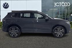 VOLKSWAGEN Tiguan Photo 4