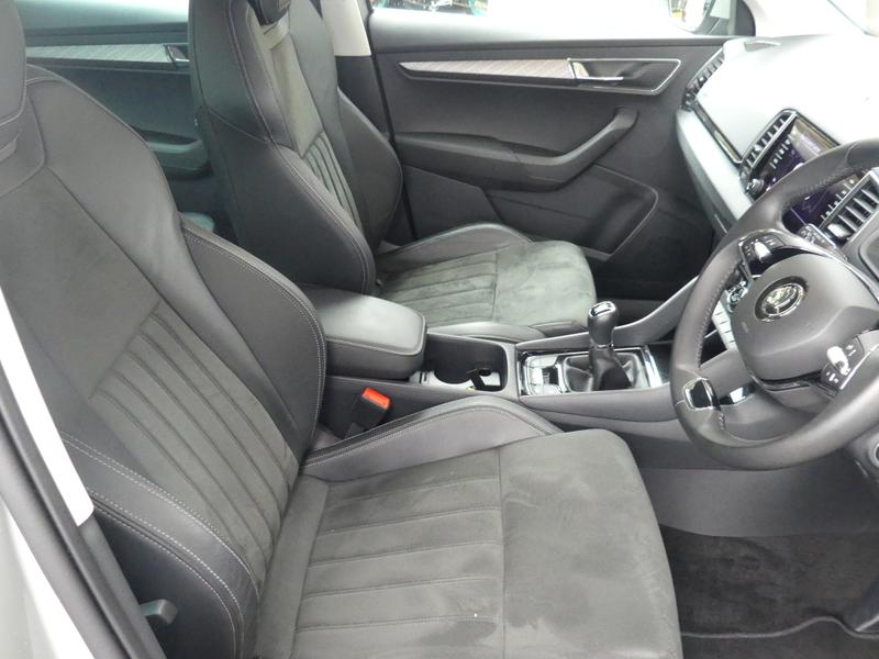 Skoda Karoq Photo 33be304b-cc41-455a-a296-b7e61aee2d2d.jpg