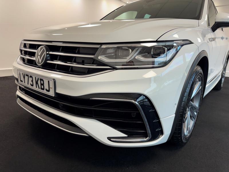 Volkswagen Tiguan Photo 33bfe25c-519e-4728-adfd-63976b0486b8.jpg