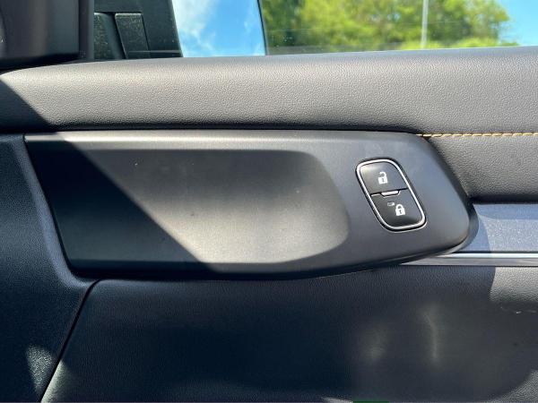Ford Ranger Photo 33c7717f-76b5-479a-8b0c-499b8307133e.jpg