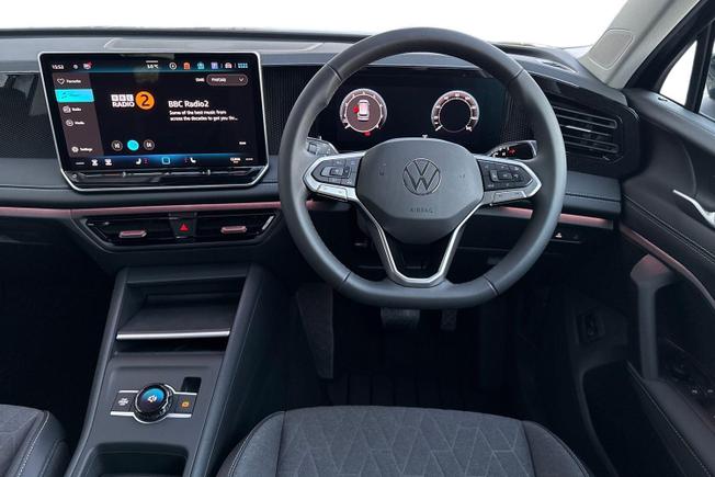 VOLKSWAGEN Tiguan Photo 11