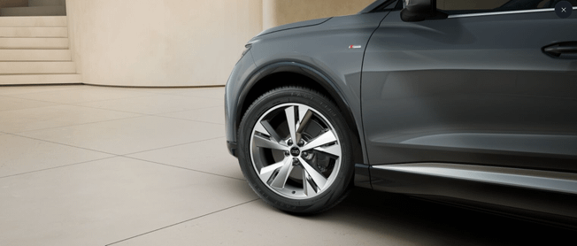 AUDI  Q4 Sportback Photo 6