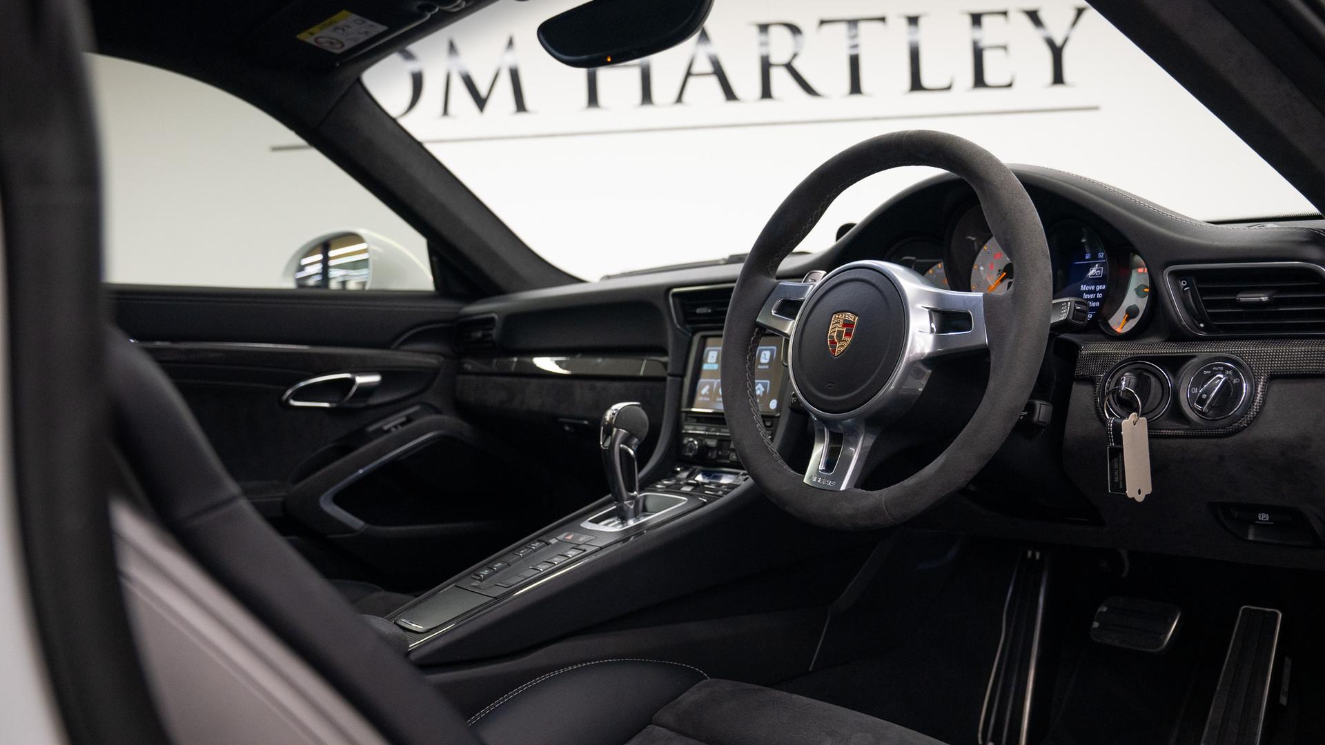 Porsche 911 Photo 33dad809-18c5-4fe4-bcff-a1f97e81cabb.jpg