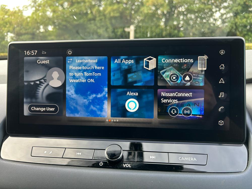 Used Nissan Qashqai LR73UWG 37