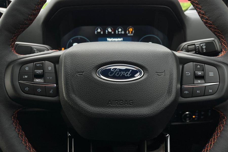 Ford RANGER Photo 33ff5cc9-c521-4b36-b339-cf7b728e8df2.jpg