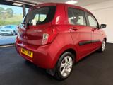 Suzuki Celerio Photo 8