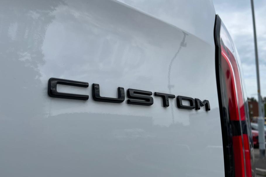 Used Ford E-TRANSIT CUSTOM CUSTOMSPORT1 15