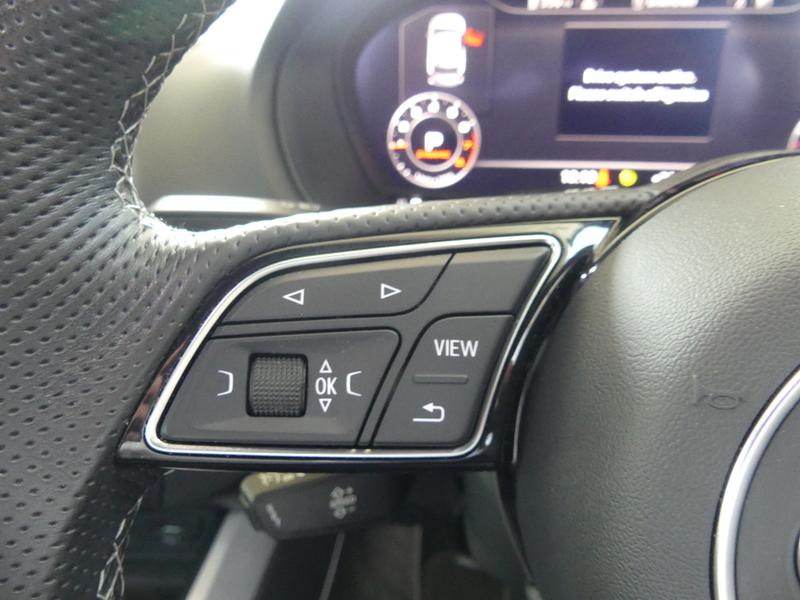 Audi Q2 Photo 342e3d3b-a31b-45b8-afc7-6b6ad0986c38.jpg