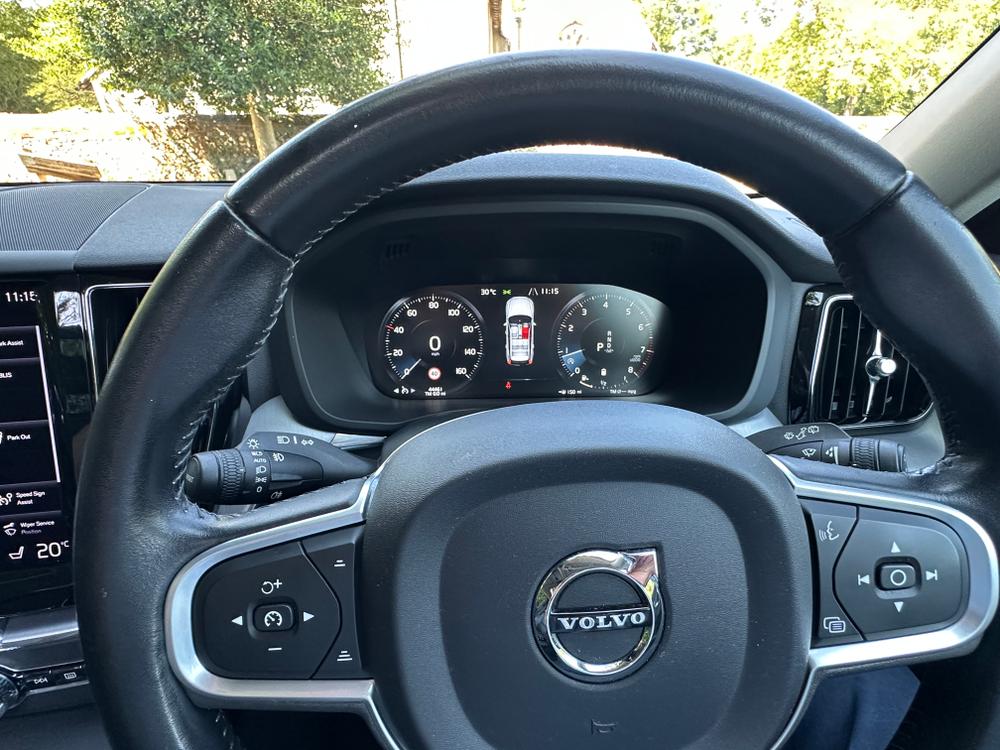 Used Volvo XC60 NK70TMY 36