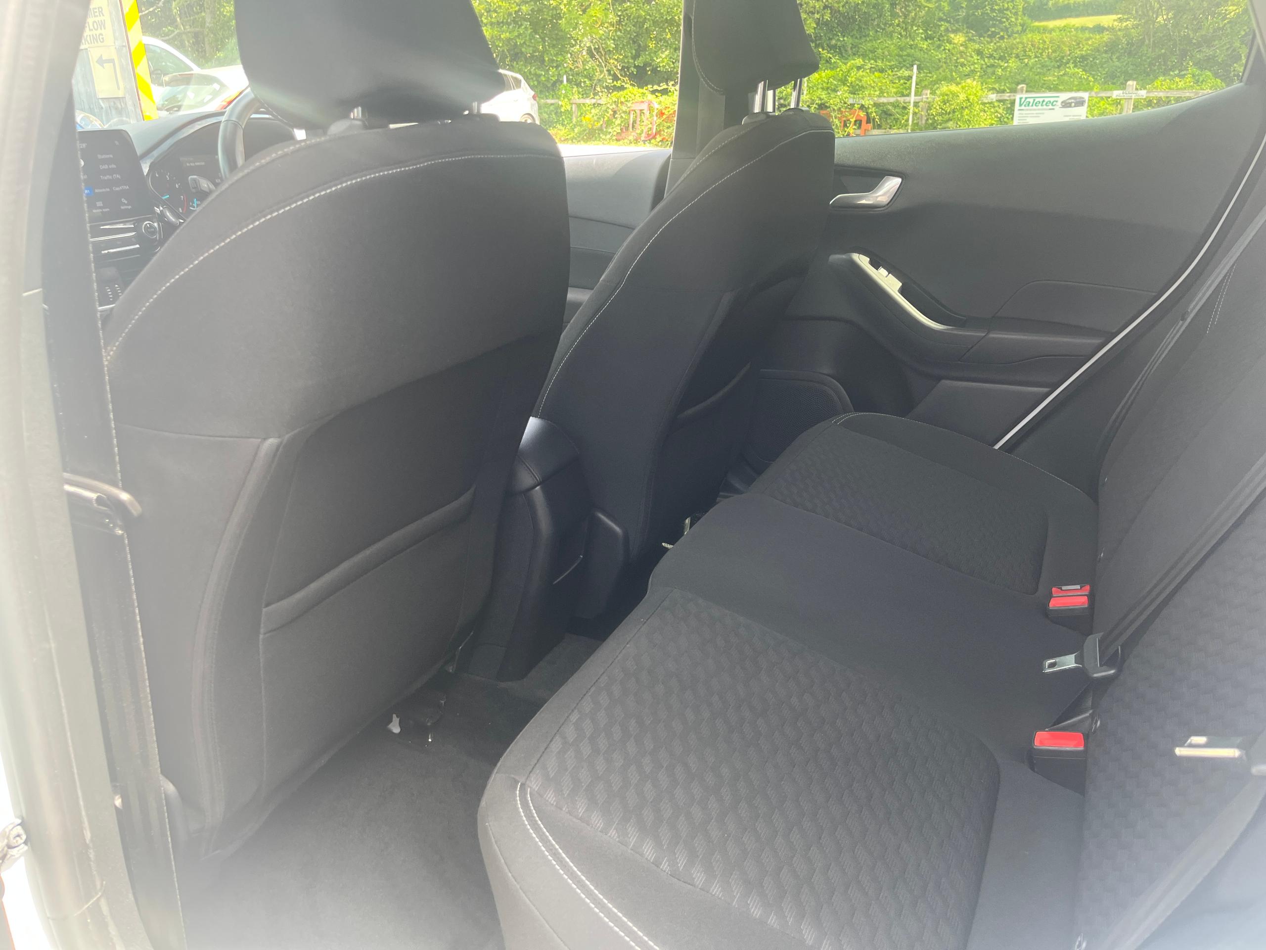 Used Ford FIESTA WU24VRZ 15