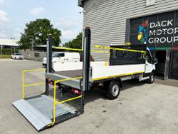Ford Transit Photo 26