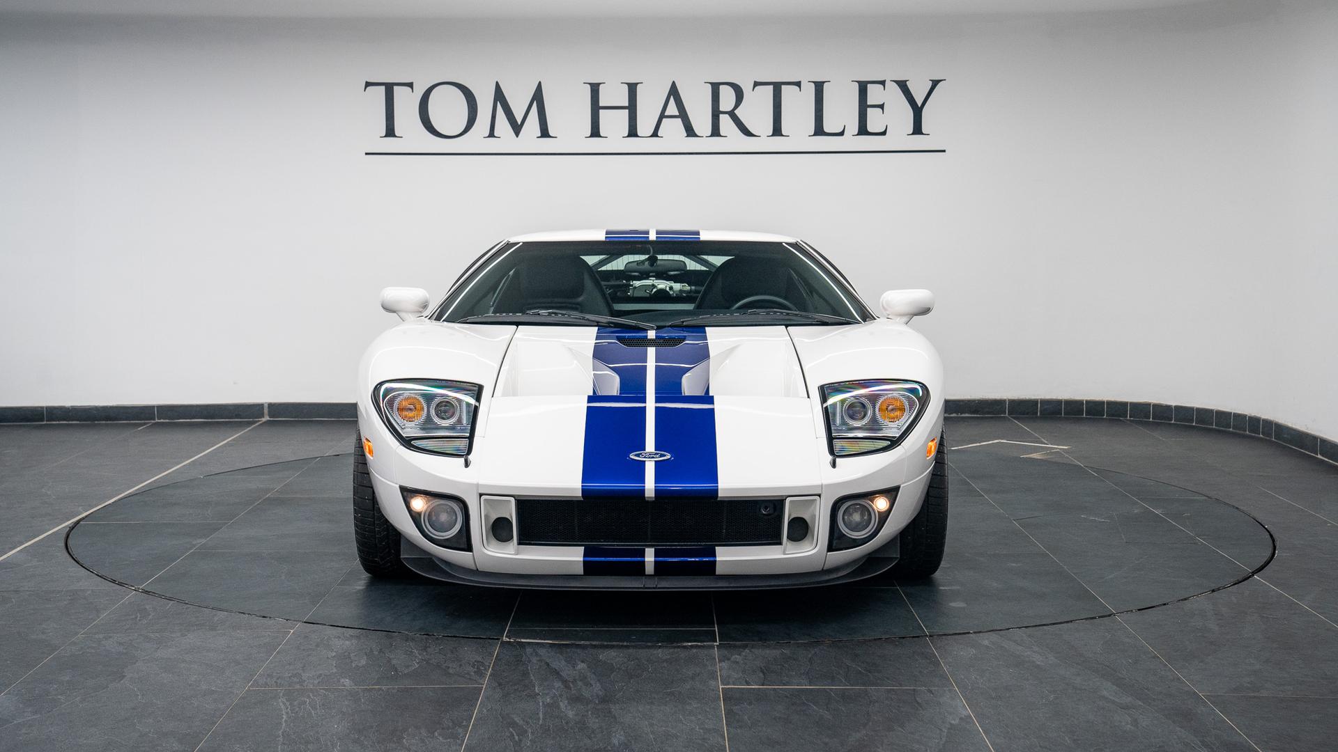 Ford GT Photo 345127f7-f3f7-41e5-8cfb-8bc736af5b38.jpg