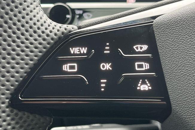 Audi Q3 Photo 17