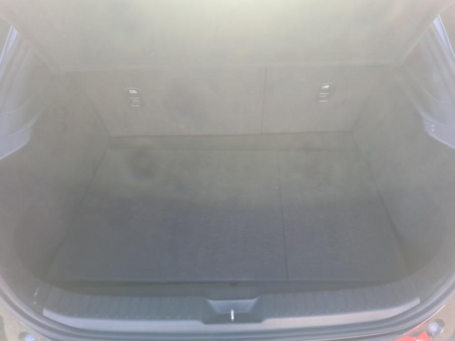 Mazda CX-30 Photo 347ad52d-3669-46ff-800a-44f053516928.jpg