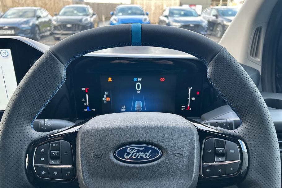 Used Ford TRANSIT CUSTOM L1DCIVMSRT2 21