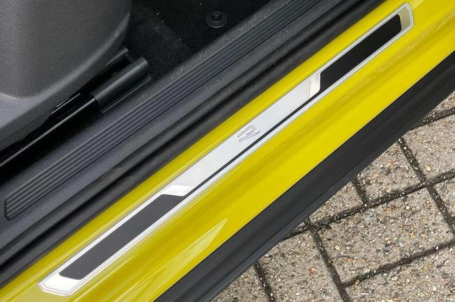 Volkswagen T-CROSS Photo 12