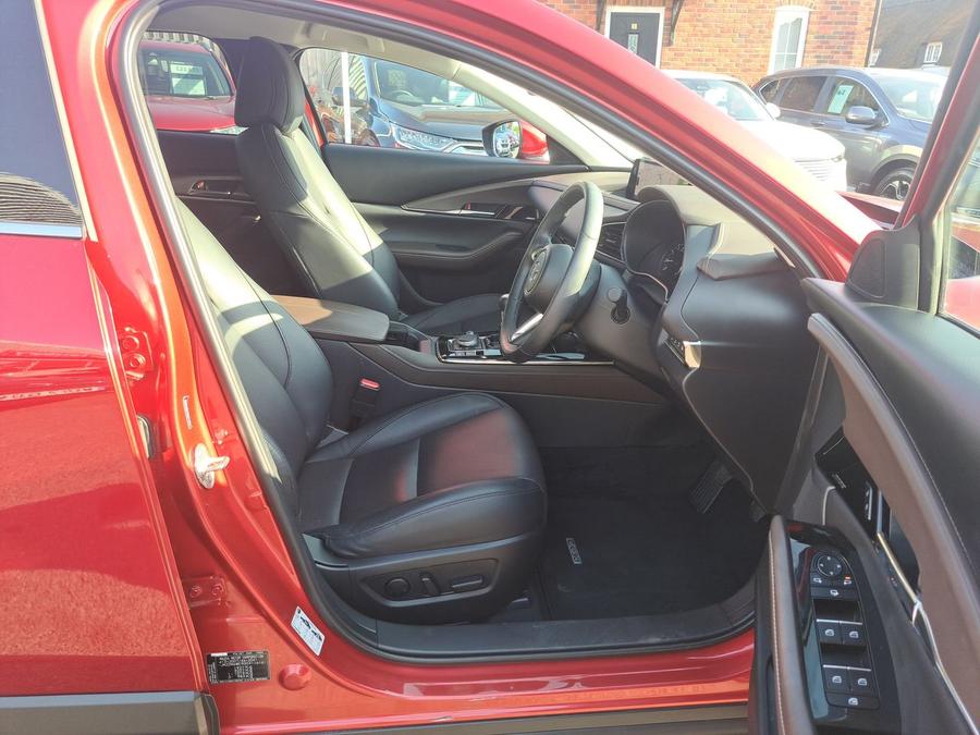 Mazda CX-30 Photo 34b19179-cec0-418a-9017-68c25741e292.jpg