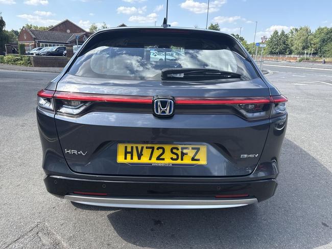 Honda HR-V Photo 34c59d5c-0546-4b5b-98b0-1bd34c7a0c9b.jpg
