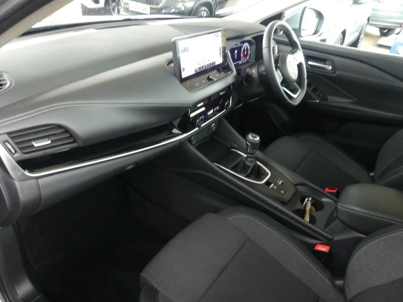 Nissan Qashqai Photo 34d13e35-2cb3-445a-9e66-71d696c882cf.jpg