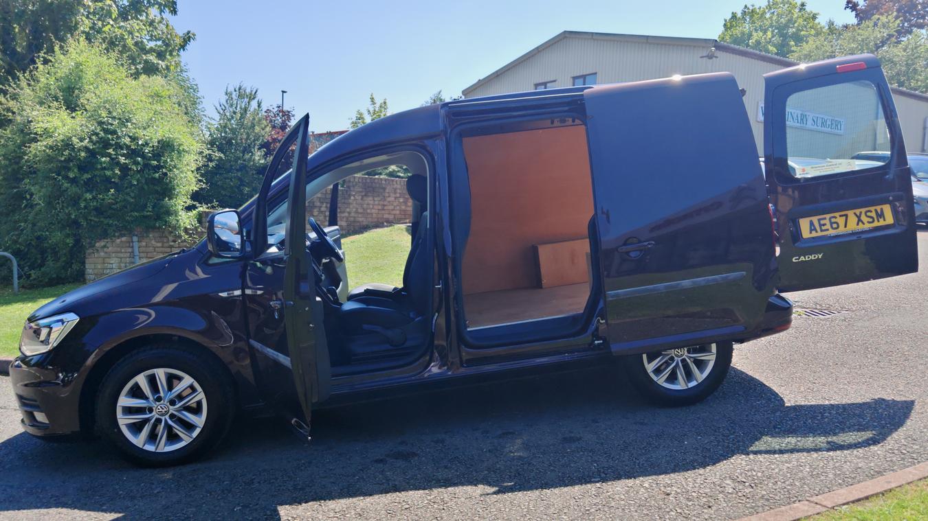 Used Volkswagen Caddy AE67XSM 20