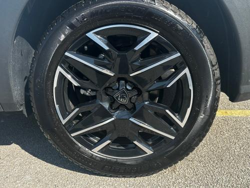 Peugeot 3008 Photo 34e49568-53b9-4bd7-bbae-fb9d2efba381.jpeg