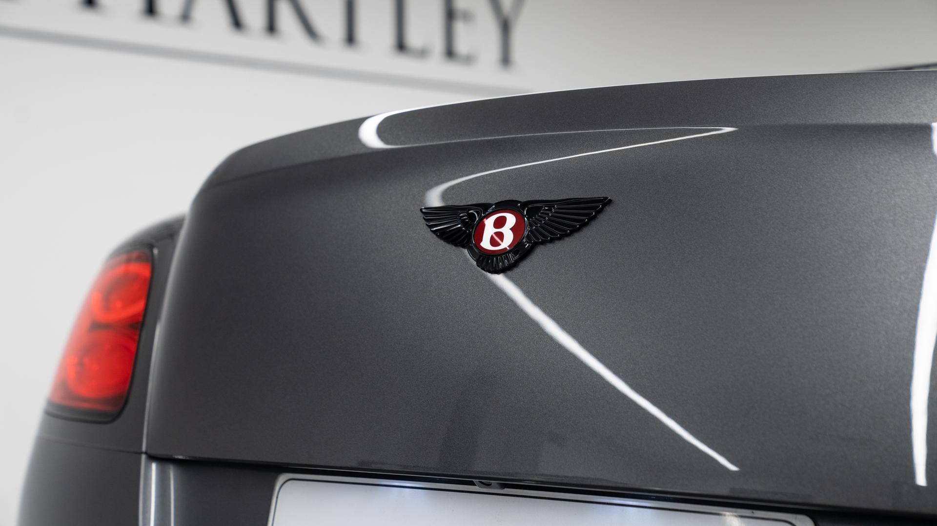 Bentley CONTINENTAL Photo 34e4f628-e886-446c-a944-ea76f41278da.jpg