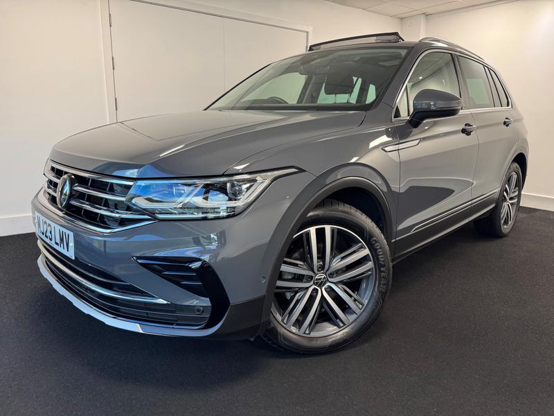 Volkswagen Tiguan Photo 34f420ab-13ef-47d8-930c-c52c76875385.jpg