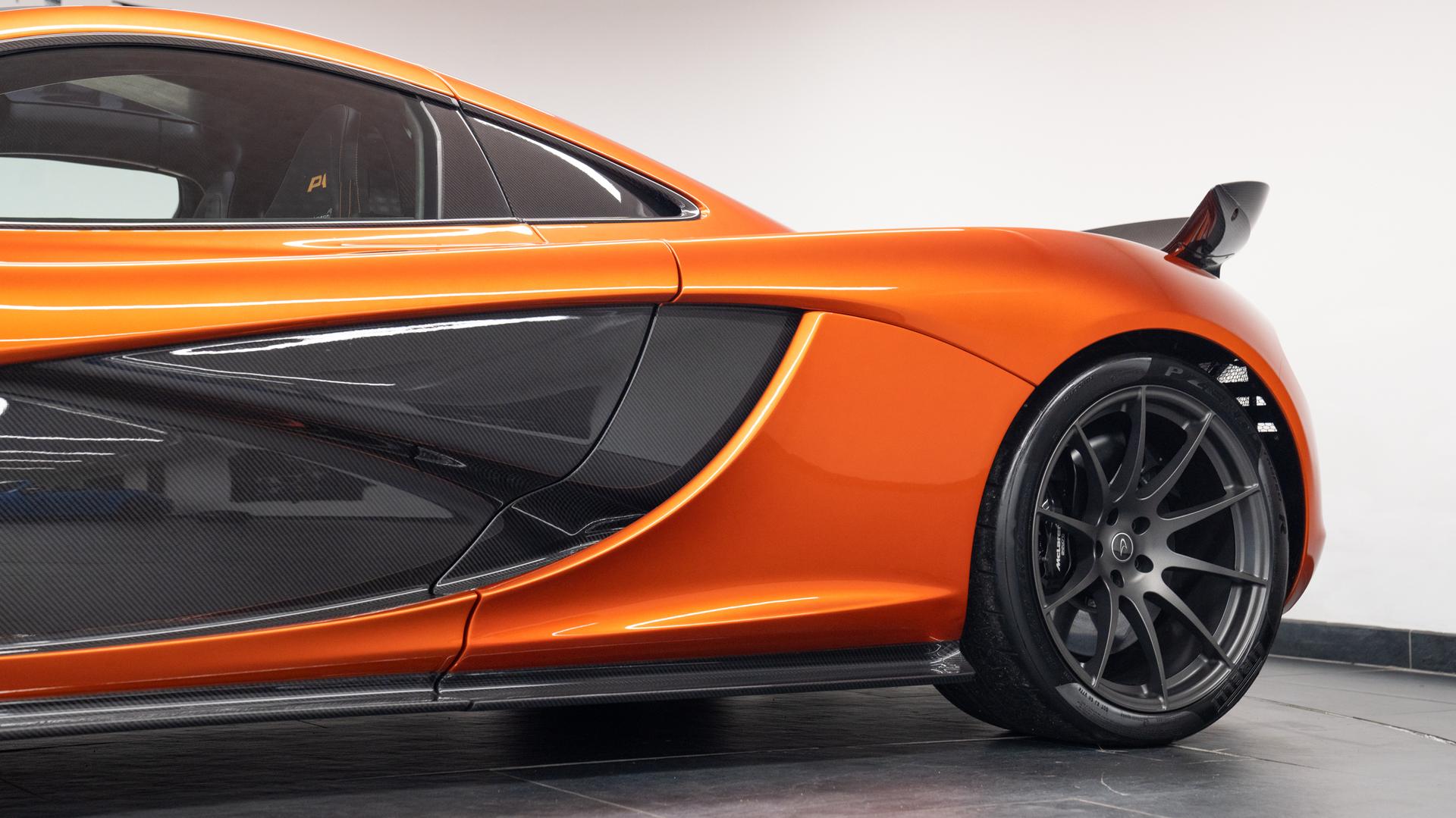 McLaren P1 Photo 35006bba-d829-47b1-b201-181092bc9446.jpg