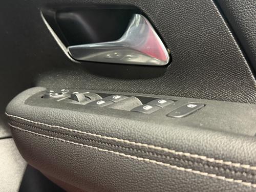 Vauxhall Mokka Photo 352344f2-af1a-4498-8a41-2016a883a037.jpeg