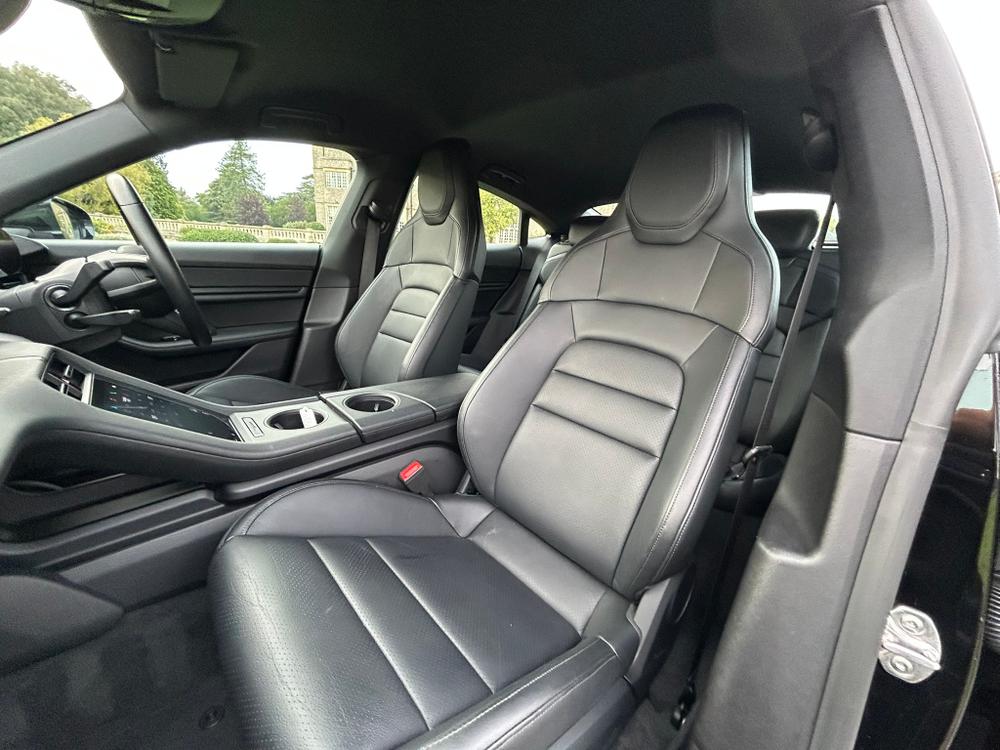 Used Porsche Taycan LX73PZU 33