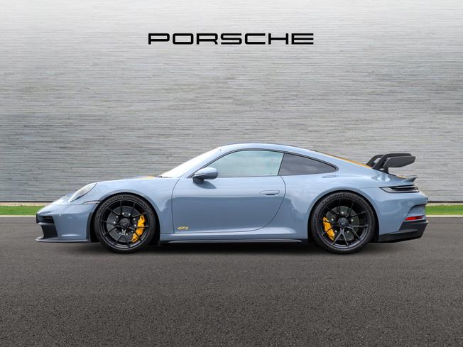 PORSCHE 911 Photo 5