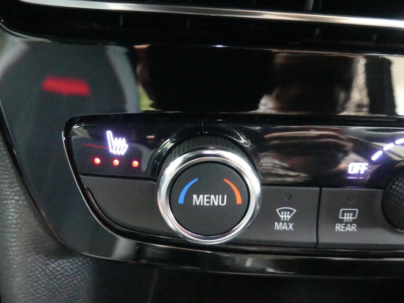 Vauxhall Mokka Electric Photo 35530738-6f0b-4b48-a3a9-240b1f00769d.jpg