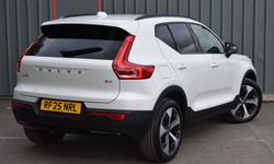 Volvo XC40 Photo 32