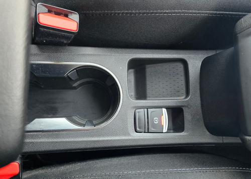 Renault CAPTUR Photo 357368f8-7640-4235-9e9d-005f009e33df.jpg