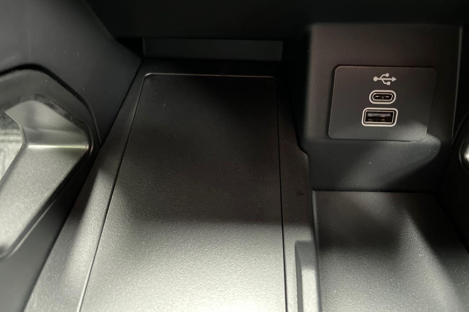 Ford RANGER Photo 17