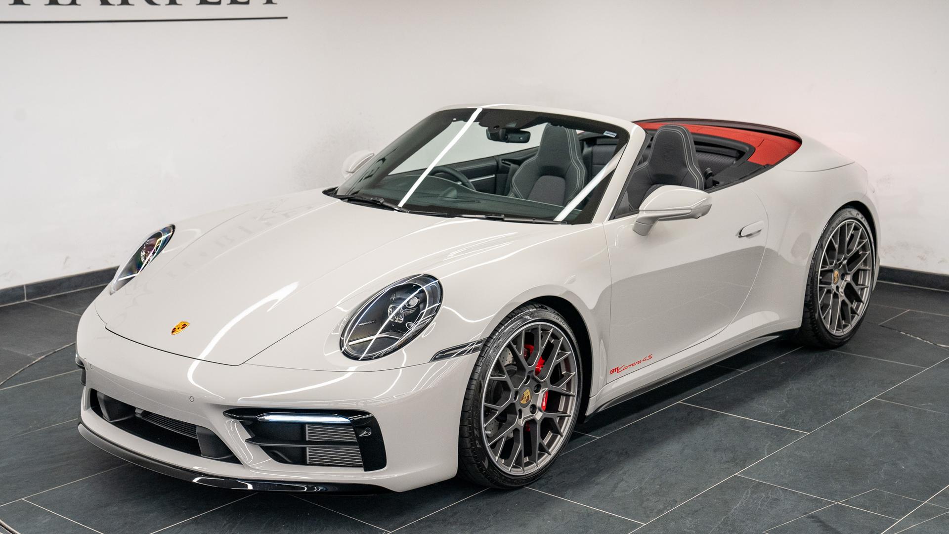 Porsche 911 Photo 358f4234-b801-44e1-b0a8-c90977e08936.jpg