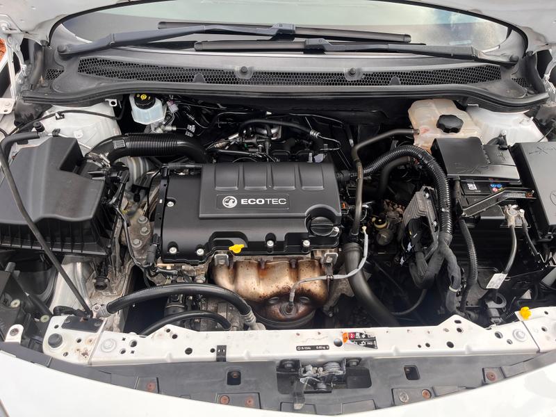 Used Vauxhall Astra FX15VLA 9