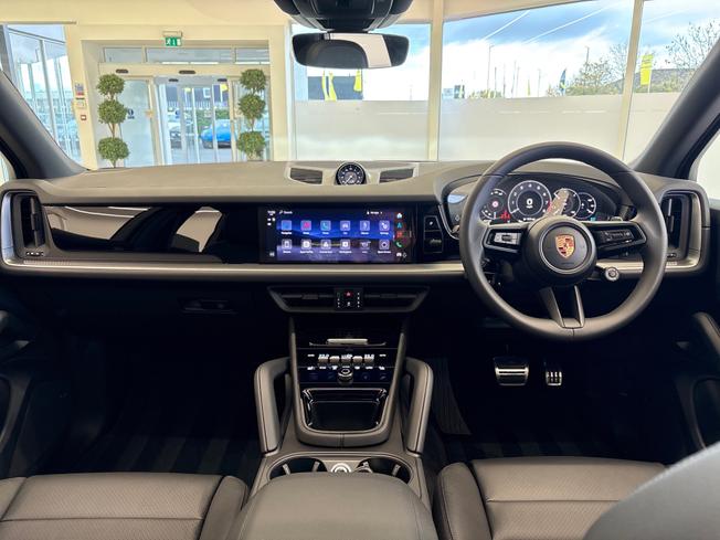 PORSCHE Cayenne Photo 27
