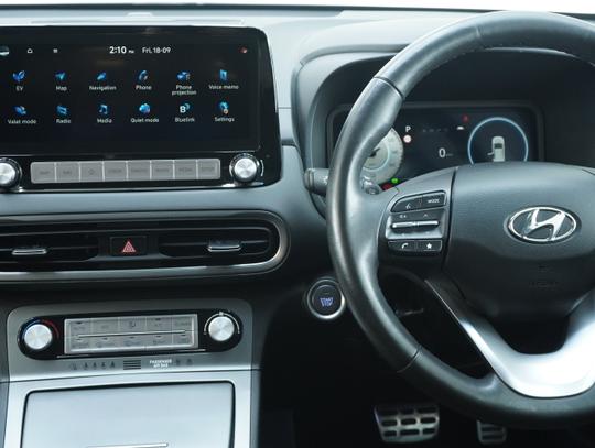 Hyundai KONA Photo 35c28f02-69b2-4422-a07d-2068301604e4.jpg