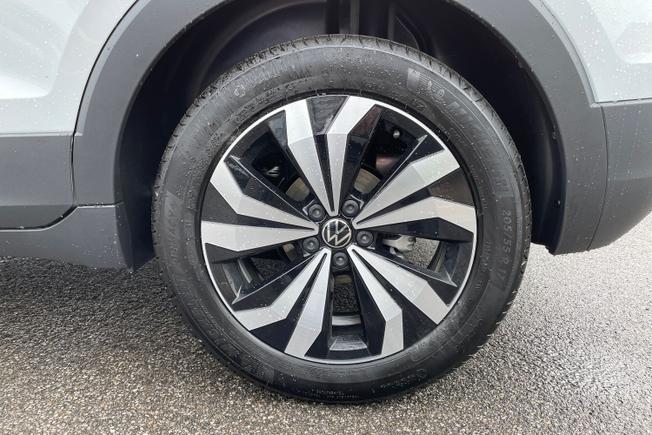 VOLKSWAGEN T-Cross Photo 6