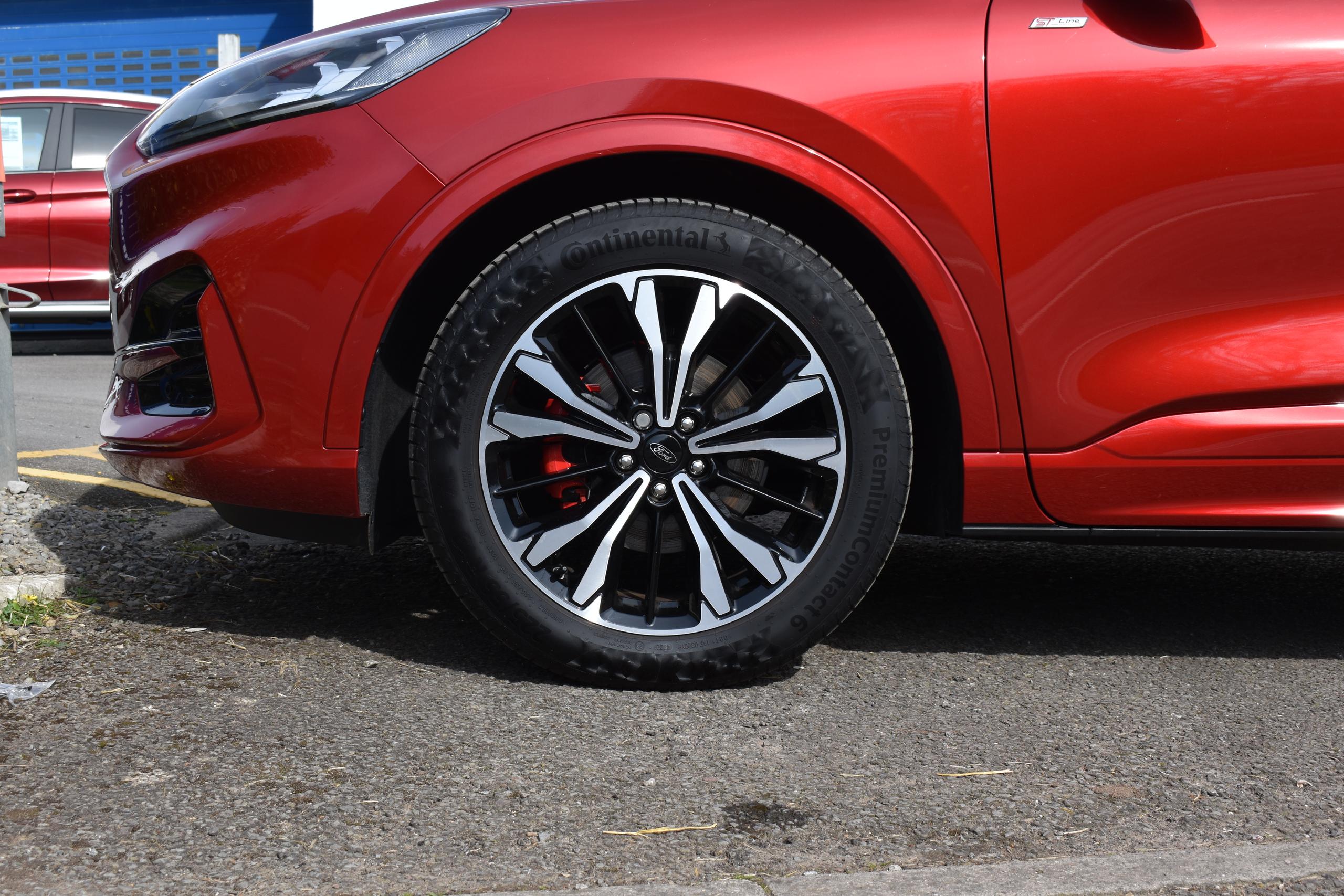Used Ford KUGA DS72OVH 18