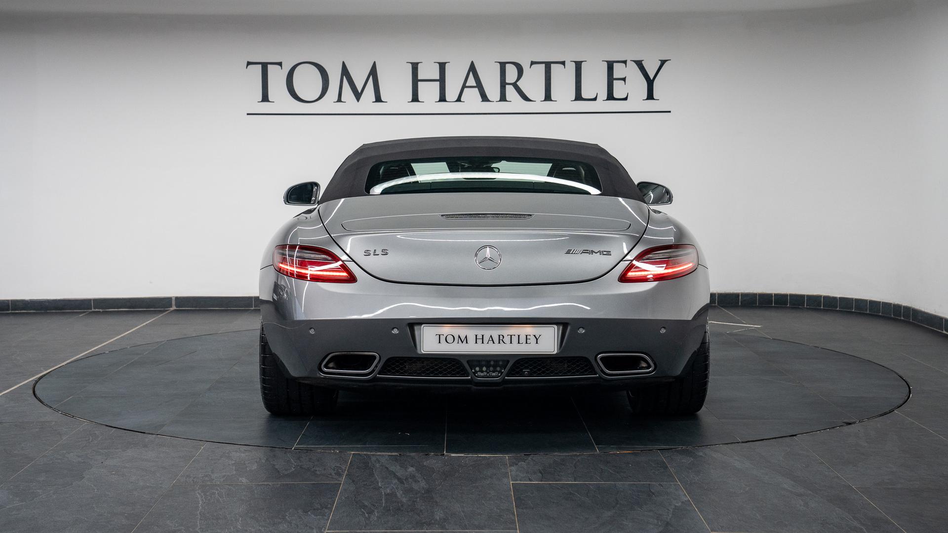 Mercedes-Benz SLS AMG Photo 35eddf5c-a7b8-4d0c-b5c0-443b5eba2bbd.jpg