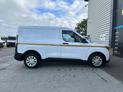 Ford Courier Photo 13