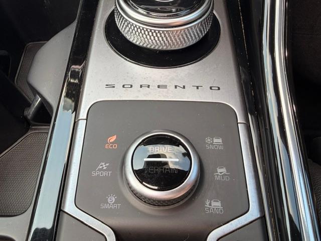 Kia Sorento Photo 362506be-a124-4a4e-9632-cd7bd89a3ee2.jpg